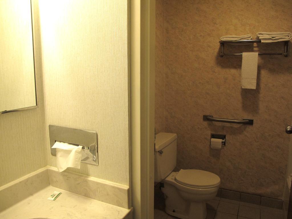 Boise Inn Garden City Phòng bức ảnh